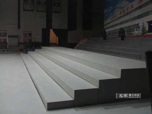 階梯升降臺(tái)/合唱臺(tái)
